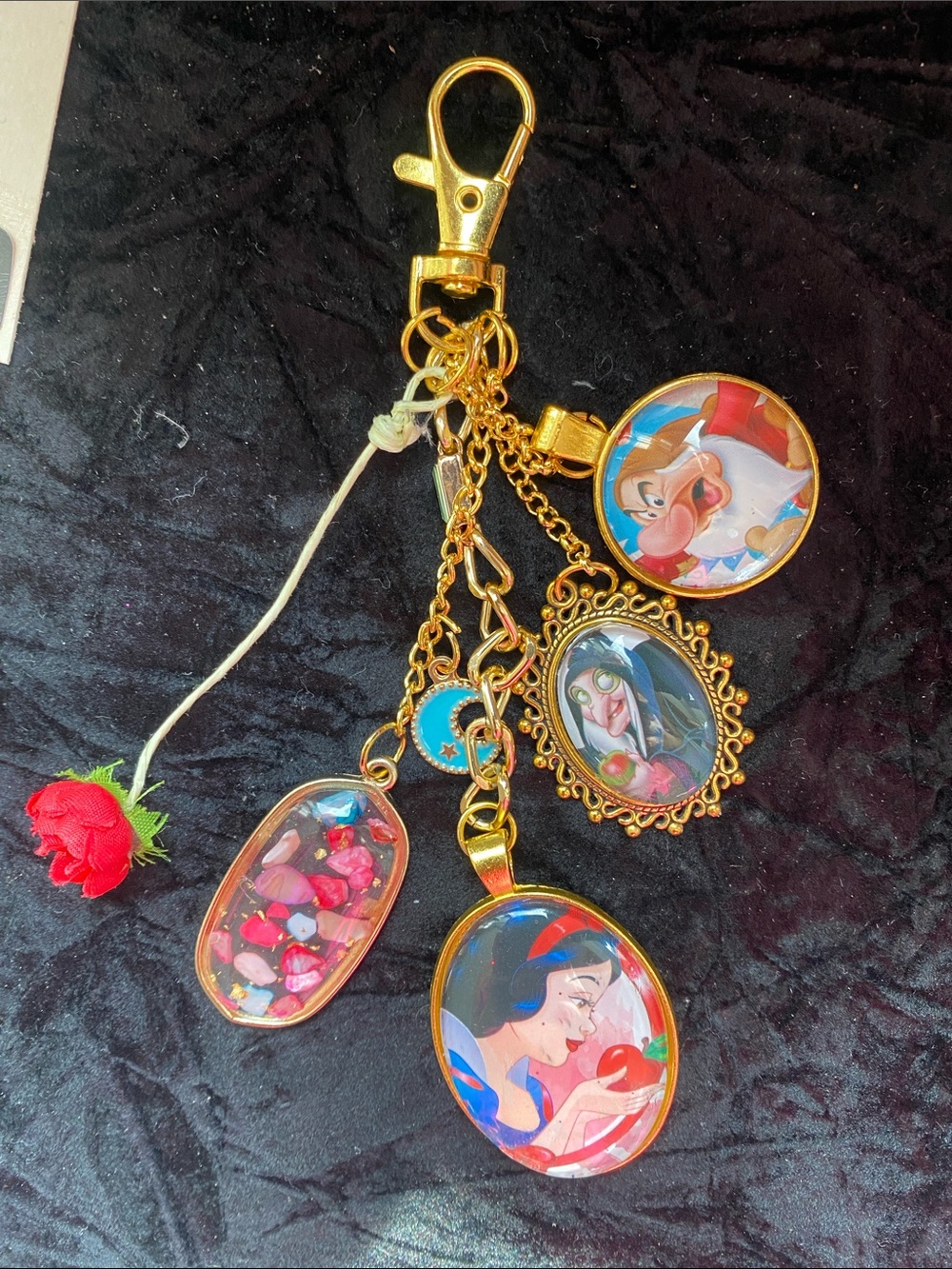 Disney Snow White Bag Charm Key Ring Princess Apple Purse Charm Keychain Rare